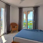 Casa de Férias Emilios Lachanada