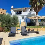 Casa de Férias Emilios Lachanada